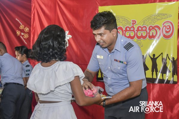 SLAF SEVA VANITHA UNIT EXTENDS HELPING HANDS TO THE KARAVILAYAYA MAHA VIDYALAYA - EMBILIPITIYA