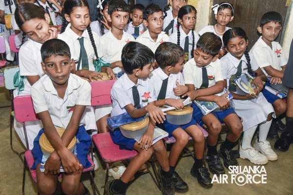 SLAF SEVA VANITHA UNIT EXTENDS HELPING HANDS TO THE KARAVILAYAYA MAHA VIDYALAYA - EMBILIPITIYA