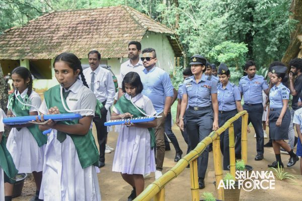 SLAF SEVA VANITHA UNIT EXTENDS HELPING HANDS TO THE KARAVILAYAYA MAHA VIDYALAYA - EMBILIPITIYA