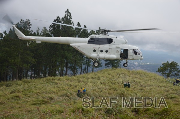 Sri
Lanka Air Force conducts underslung operation at Hanthane Hill