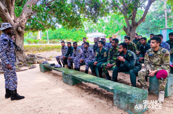 RSFTS SUCCESSFULLY CONDUCTS NO. 12 HELIBORNE OPERATION COURSE