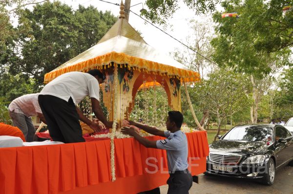 Helitours Facilitates Conveyance of Sacred Relics to Weerawila