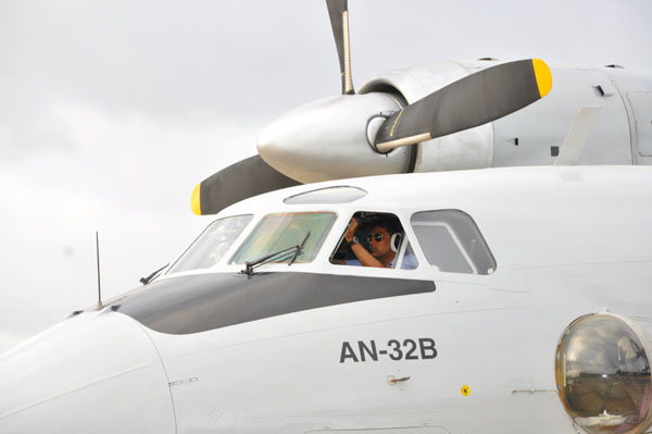 Kumara Sangakkara Flies With Helitours