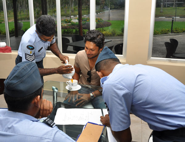Kumara Sangakkara Flies With Helitours