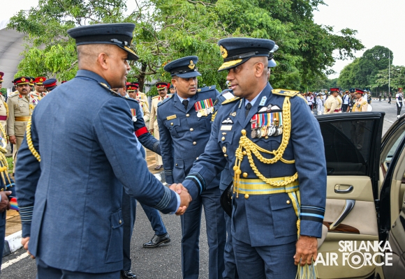 NATION PAYS
TRIBUTE AT 15TH NATIONAL WAR HEROES COMMEMORATION CEREMONY