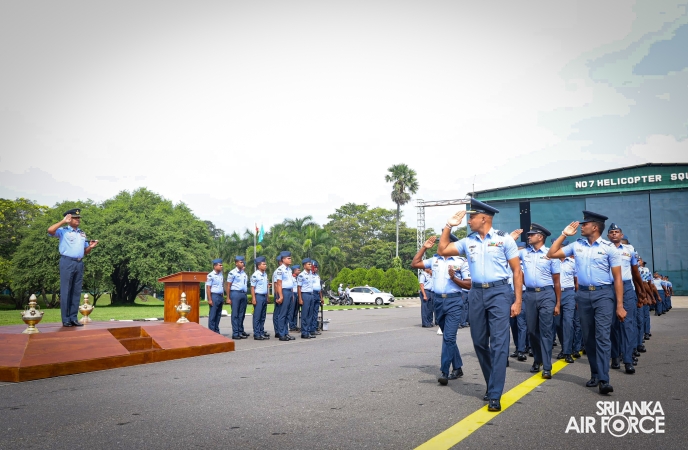 CHANGE OF
COMMAND OF SLAF BASE RATMALANA