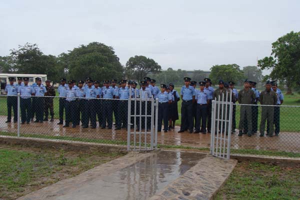 එම් අයි 24 හෙලිකොප්ටර් බලඝණය 15 වන සංවත්සරය සමරයි..