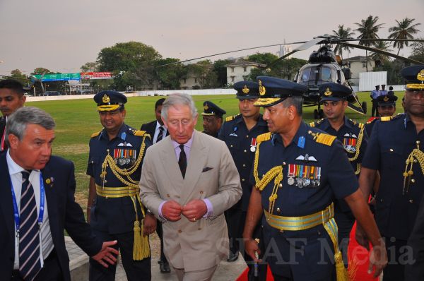බ්රිතාන්යයේ ඔටුන්න හිමි චාර්ල්ස් කුමරුගේ ගුවන් ගමනට හෙලිටුවර්ස් සහය වෙයි