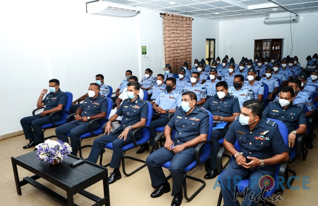 CERTIFICATE
AWARDING CEREMONY OF HOSPITALITY MANAGEMENT SCHOOL