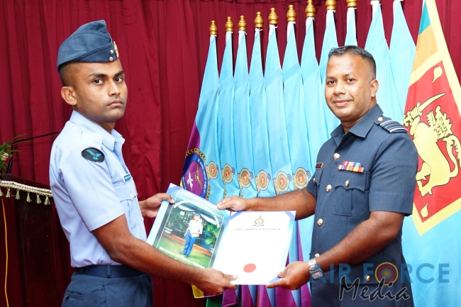 CERTIFICATE AWARDING CEREMONY OF HOSPITALITY MANAGEMENT SCHOOL