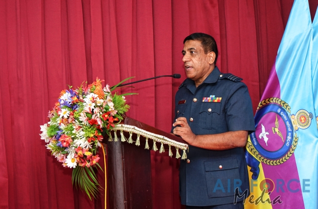 CERTIFICATE AWARDING CEREMONY OF HOSPITALITY MANAGEMENT SCHOOL