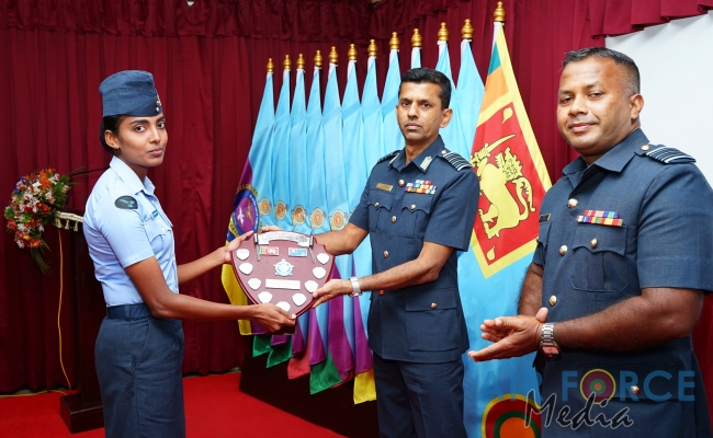 CERTIFICATE
AWARDING CEREMONY OF HOSPITALITY MANAGEMENT SCHOOL
