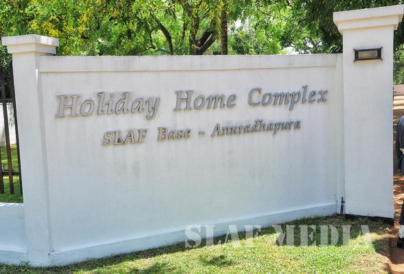 Commander Declares Open New Holiday Home and Abans Showroom at SLAF Base Anuradhapura.