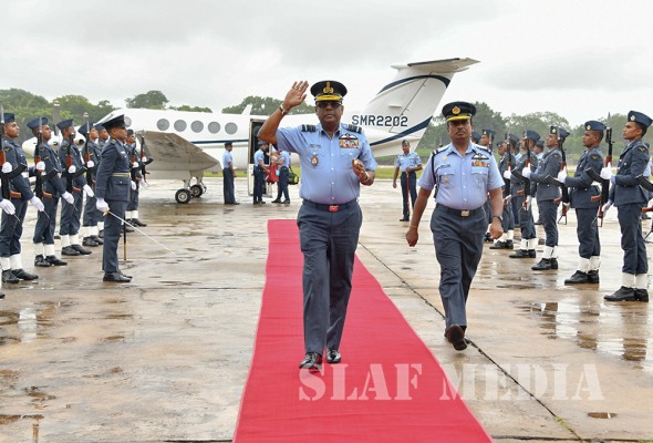 Commander Declares Open New Holiday Home and Abans Showroom at SLAF Base Anuradhapura.