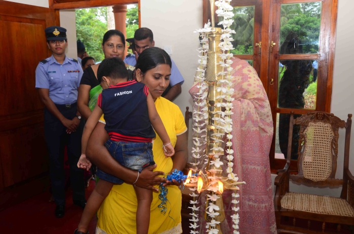 9th ‘Guwan Lak Sevana’ House Handed over and Assistance to Underprivileged School At Katukurunda