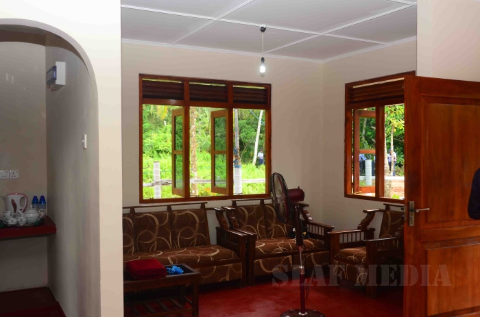 9th ‘Guwan Lak Sevana’ House Handed over and Assistance to Underprivileged School At Katukurunda