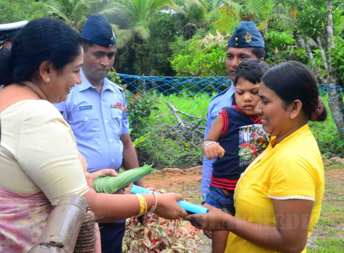 9th ‘Guwan Lak Sevana’ House Handed over and Assistance to Underprivileged School At Katukurunda