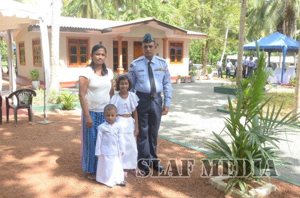 8th ‘Guwan Lak Sevana’ House Handed Over