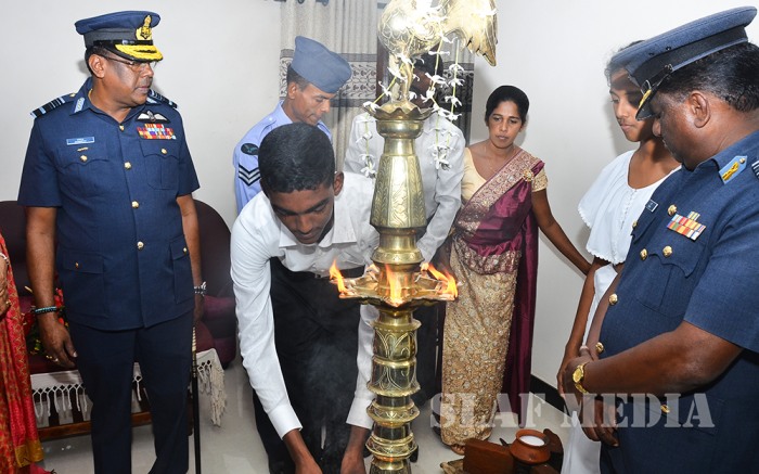 Handing over of 22nd ‘Guwan Lak Sevana’ House