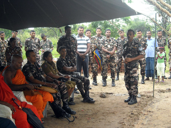 விமானப்படையினரால் மேலும் ஒரு வீடு அன்பளிப்பு