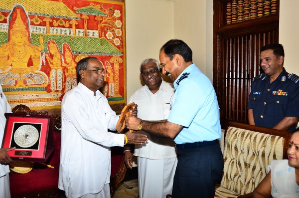 Air Chief Marshal Arup Raha visits Temple of the Sacred Tooth