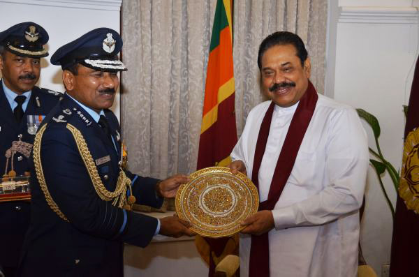 Air Chief Marshal Arup Raha visits Temple of the Sacred Tooth