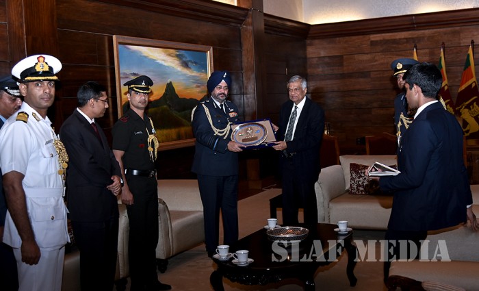 Indian Air Force Chief Calls on the Prime Minister