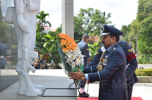 Chief of the Air Staff of the Indian Air Force Visits MOD & UD