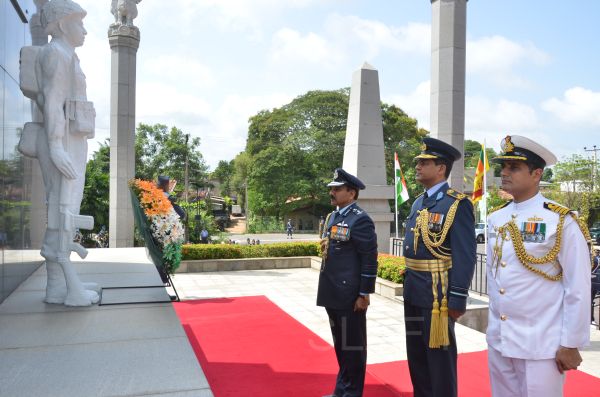 Chief of the Air Staff of the Indian Air Force Visits MOD & UD