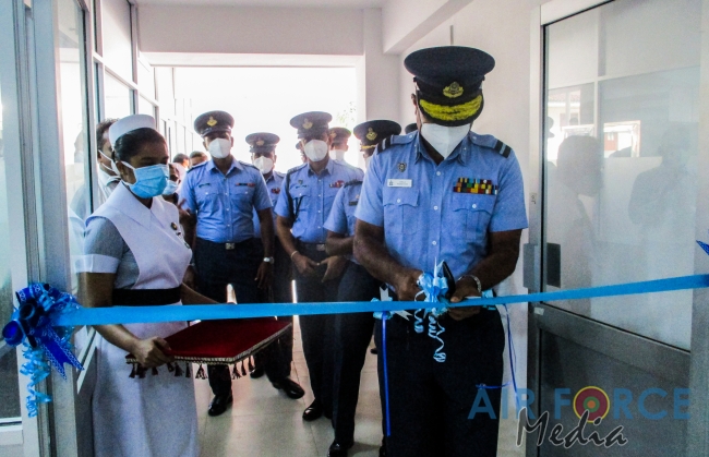 SLAF
RENOVATES INTENSIVE CARE UNIT AND PATIENTS’ WAITING AREA AT DISTRICT
GENERAL HOSPITAL GAMPAHA