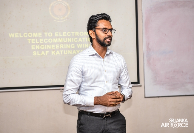 FIELD VISIT
BY INSTITUTION OF ENGINEERS SRI LANKA (IESL) TO SLAF BASE KATUNAYAKE