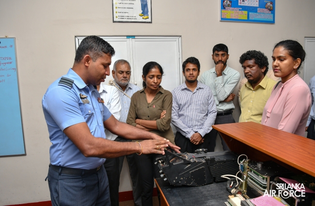 FIELD VISIT
BY INSTITUTION OF ENGINEERS SRI LANKA (IESL) TO SLAF BASE KATUNAYAKE