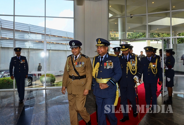 IGP pays a Courtesy Call To Air Force Commander