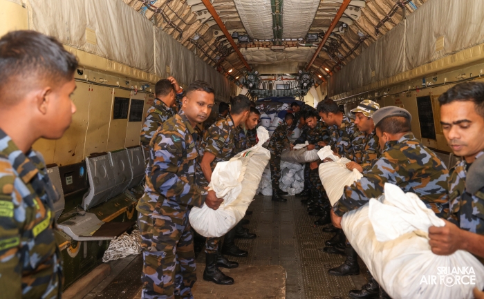IL-76 IAF AIRCRAFT ARRIVES IN SRI LANKA WITH NDRF TEAM AND DISASTER RELIEF SUPPLIES