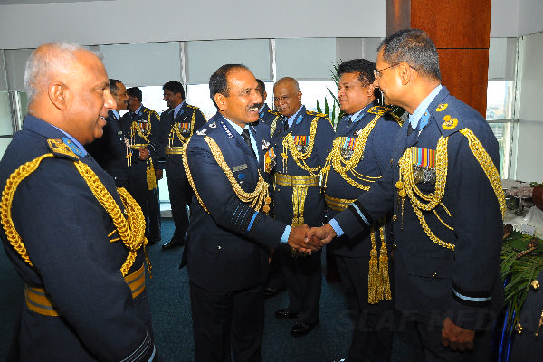 Chief of the Air Staff of the Indian Air Force Calls on the Commander