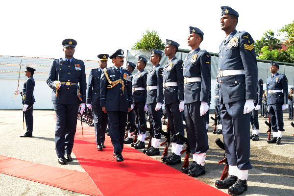 Chief of the Air Staff of the Indian Air Force Calls on the Commander