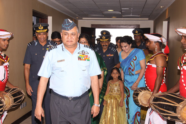 Indian Air Chief Arrives in Sri Lanka