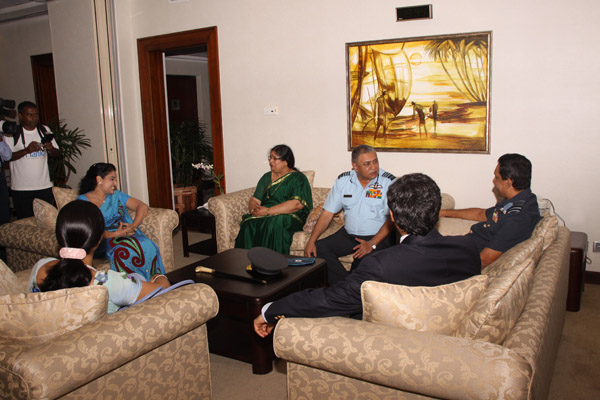 Indian Air Chief Arrives in Sri Lanka