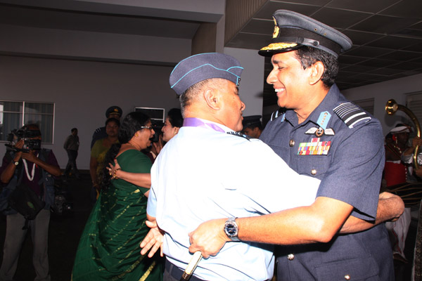 Indian Air Chief Arrives in Sri Lanka