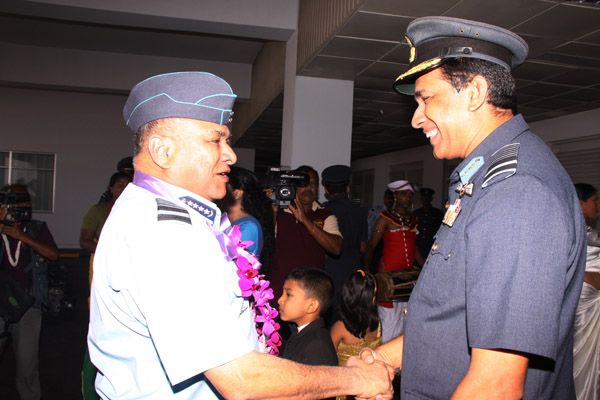 Indian Air Chief Arrives in Sri Lanka
