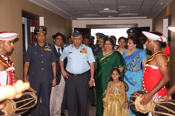 Indian Air Chief Arrives in Sri Lanka