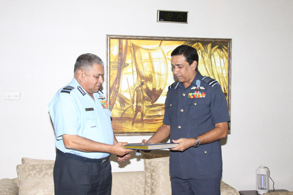 Indian Air chief Completes Official Visit to SL
