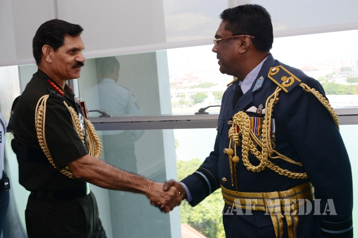 Chief of the Army Staff of the Indian Army Calls on the Commander of the Sri Lanka Air Force