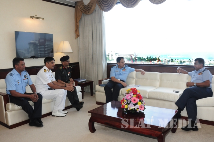Air Marshal Ajit S Bhonsle Calls on Commander of the Air Force