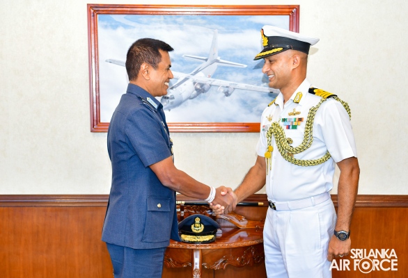 DEFENCE ADVISER AT THE HIGH COMMISSION OF INDIA IN SRI LANKA CALLS ON THE COMMANDER