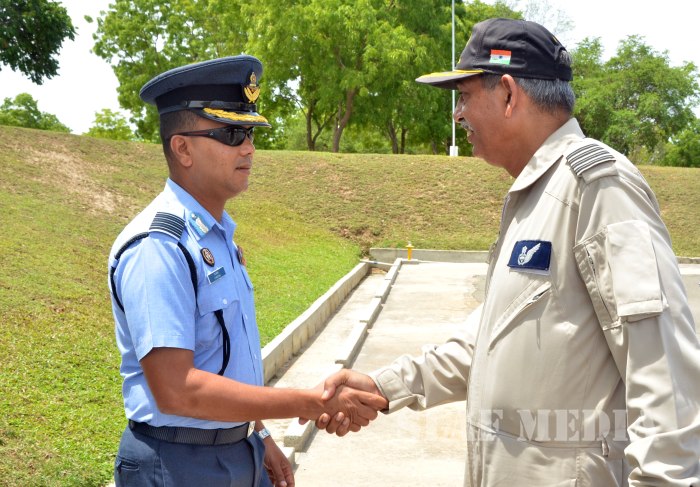 Indian Air Force Sky Divers Visit SLAF Station Ampara