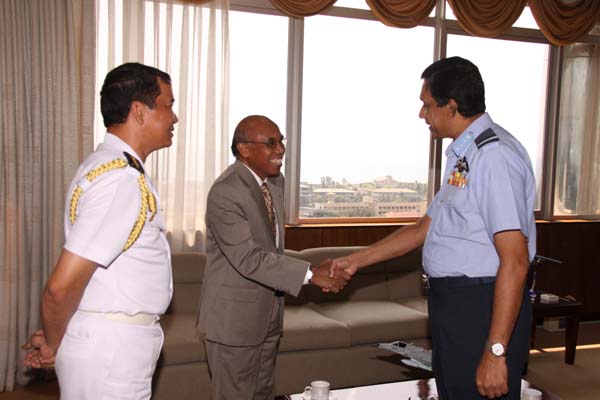 Indonesian Defence Attaché calls on the CDS” Indonesian Defence Attaché calls on the CDS