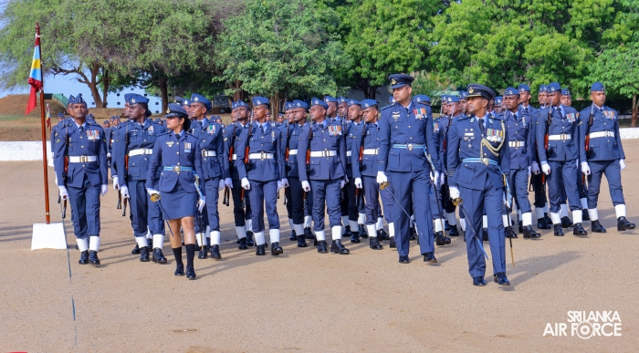 COMMANDER’S INSPECTION AT SLAF STATION WEERAWILA