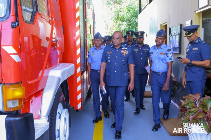 COMMANDER’S INSPECTION AT SLAF STATION WEERAWILA