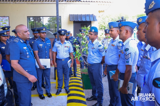 COMMANDER’S INSPECTION AT SLAF STATION WEERAWILA